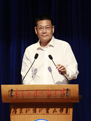 仲伟合校长致辞 伟德国际victor1946