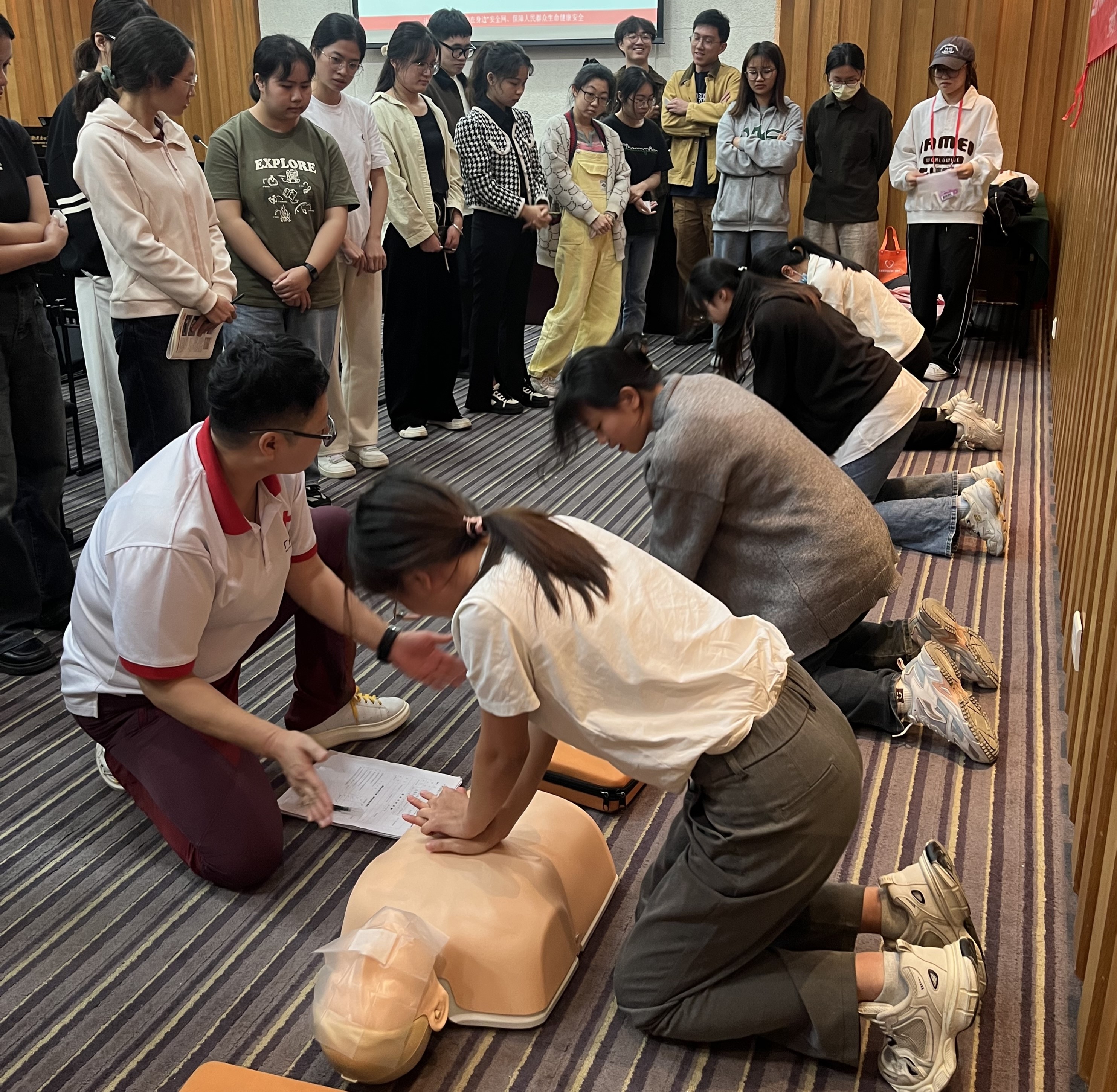 伟德国际victor1946